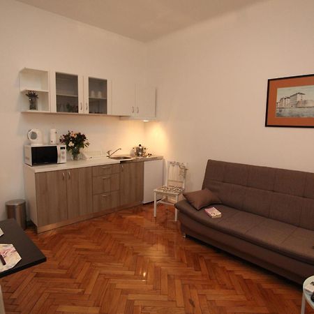 Vincent Apt. In Old Town Centre 자다르 객실 사진
