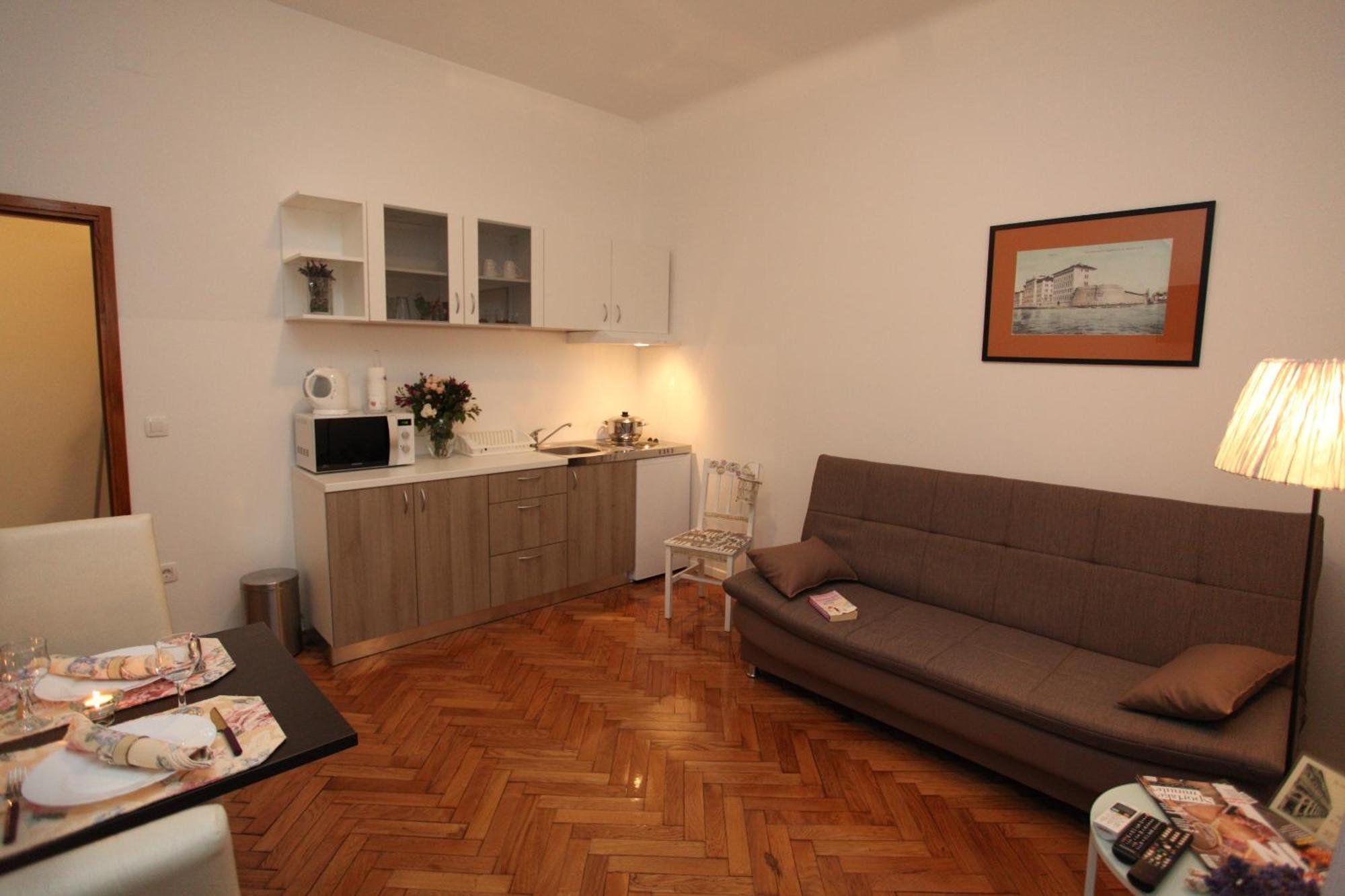 Vincent Apt. In Old Town Centre 자다르 객실 사진